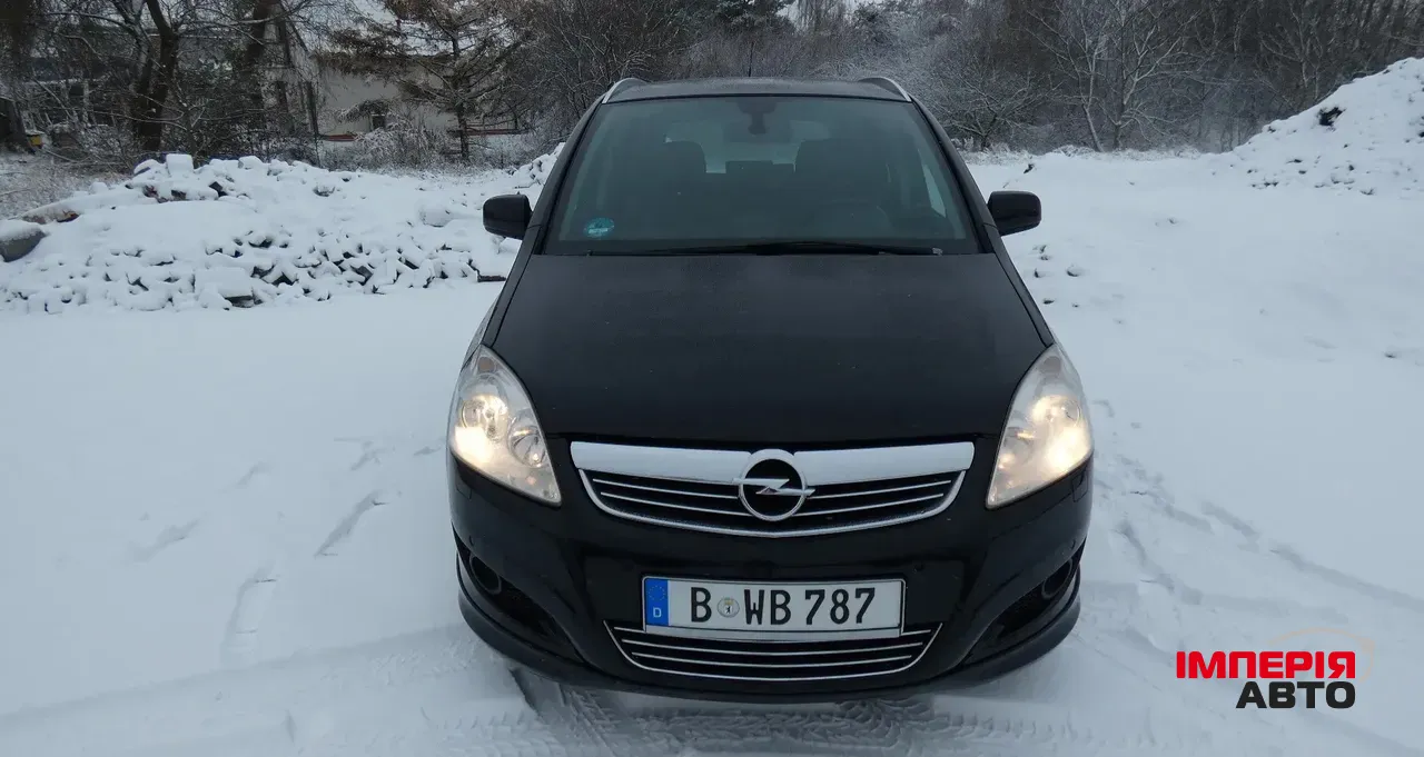 Opel Zafira - фото 2