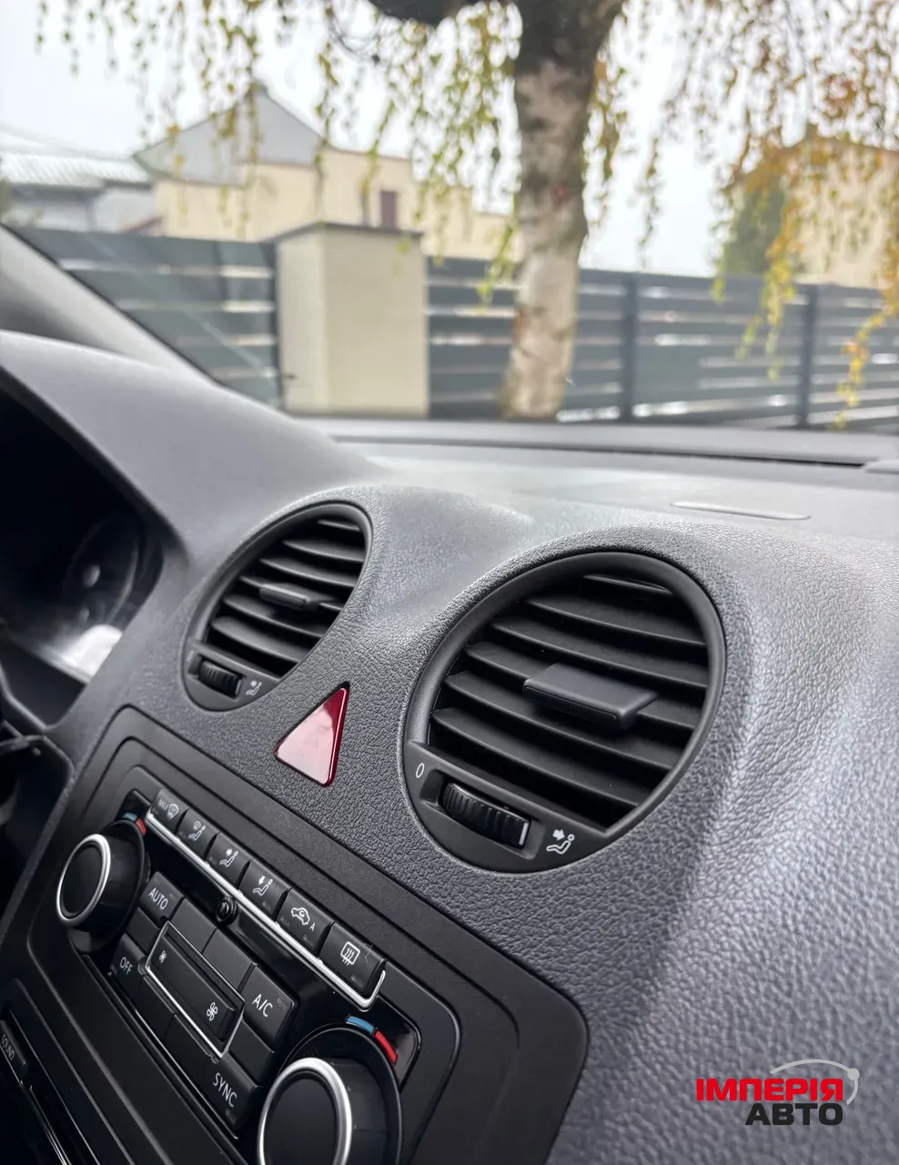 Volkswagen Caddy - фото 9