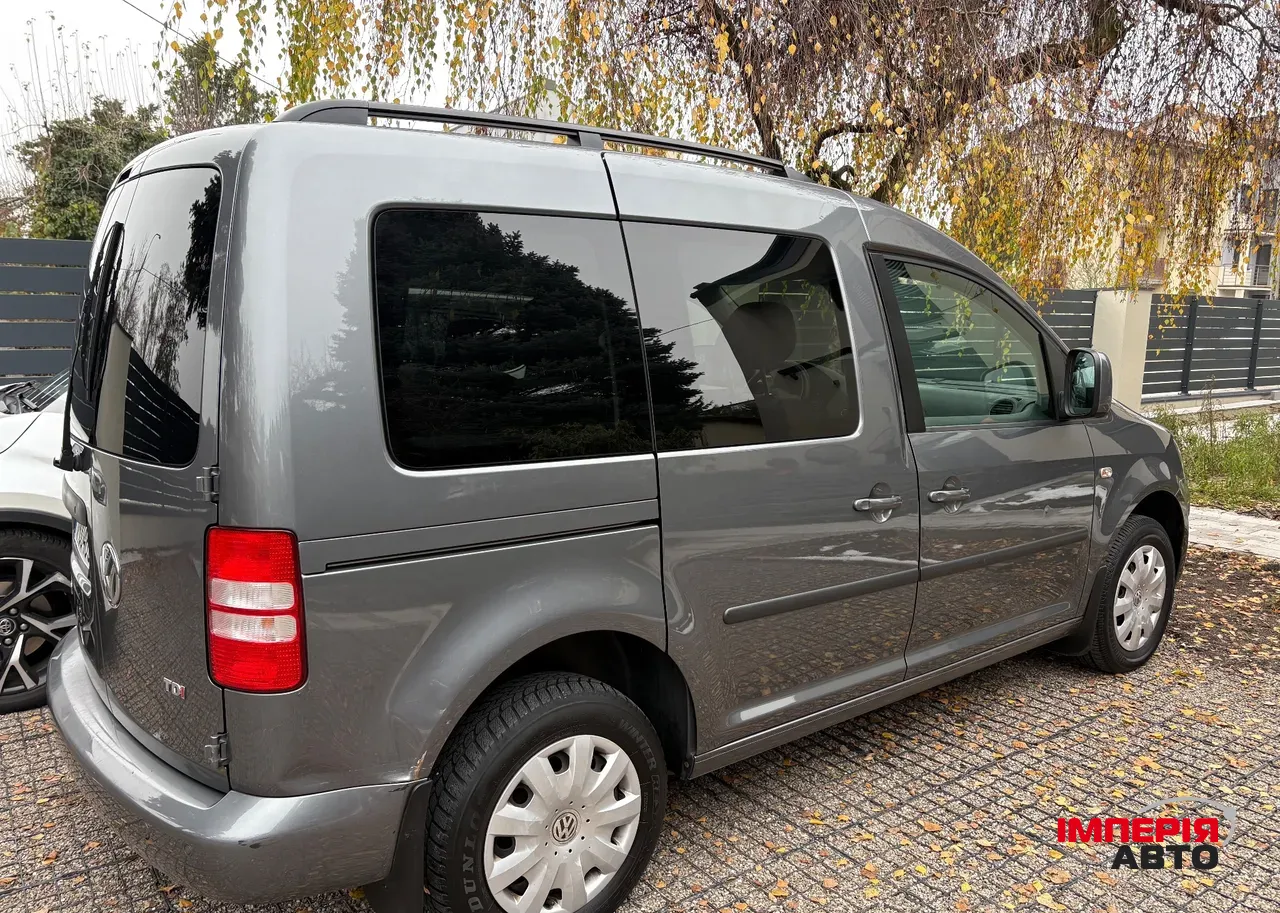 Volkswagen Caddy - фото 12