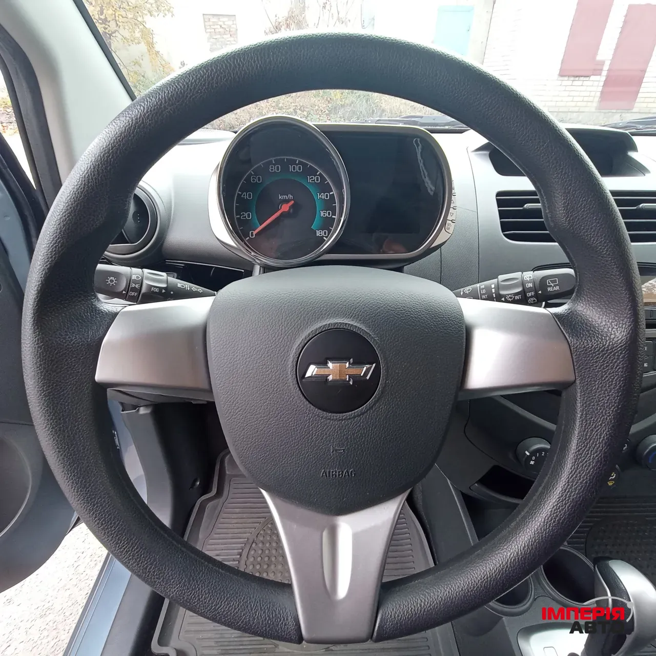 Chevrolet Spark - фото 9