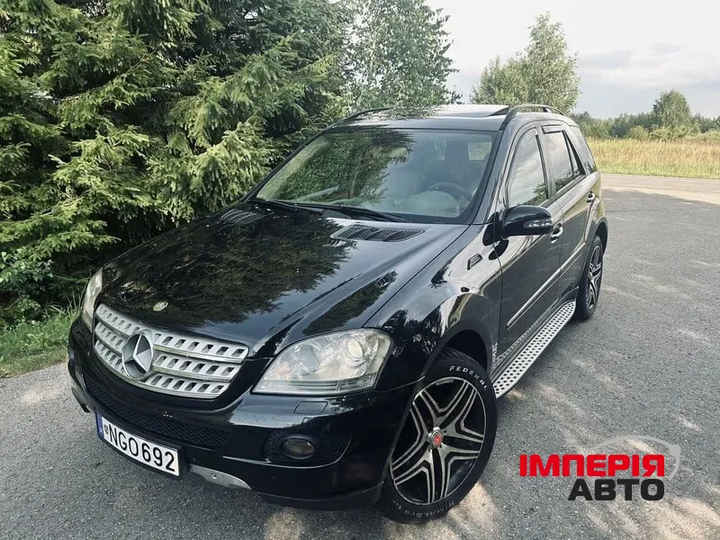 Mercedes-Benz M-Класс - фото 1