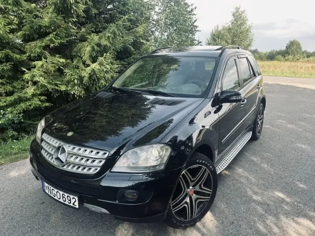 Mercedes-Benz M-Класс - фото 1