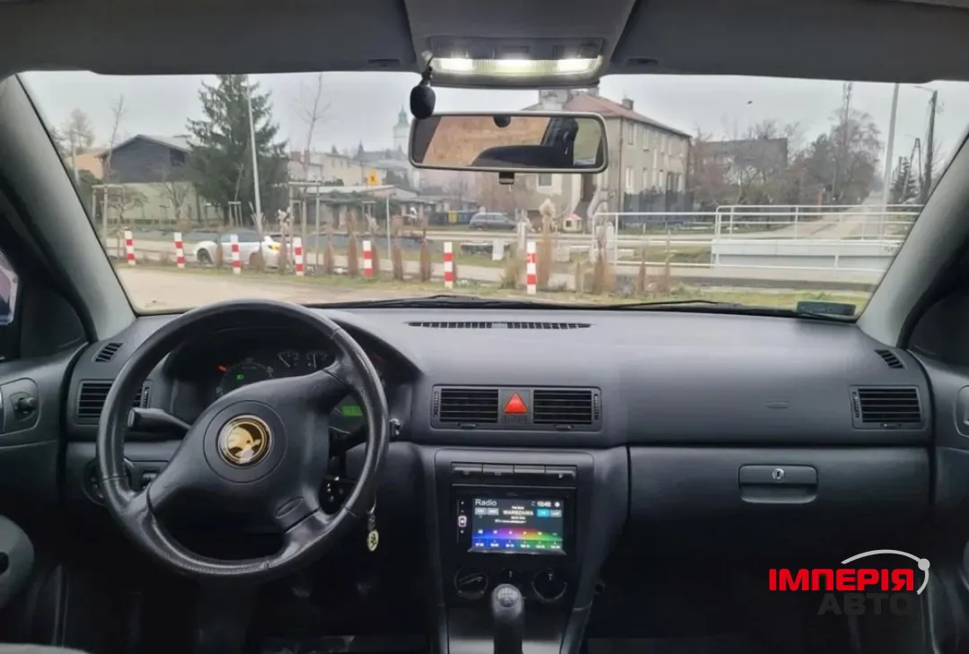 Skoda Octavia - фото 4