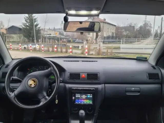 Skoda Octavia - фото 4