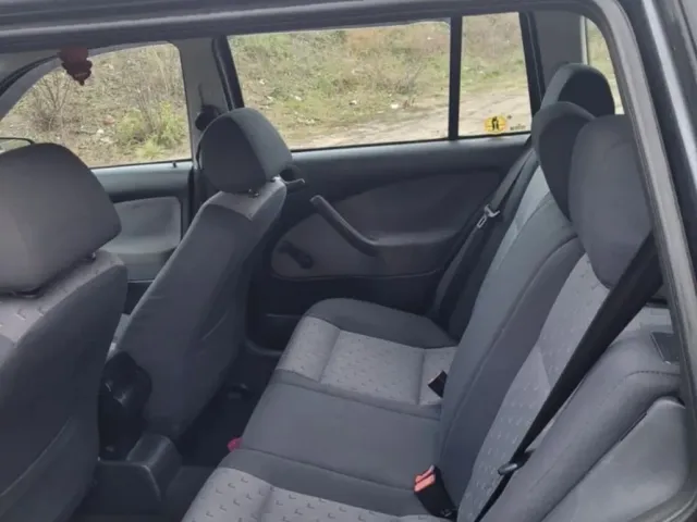 Skoda Octavia - фото 2