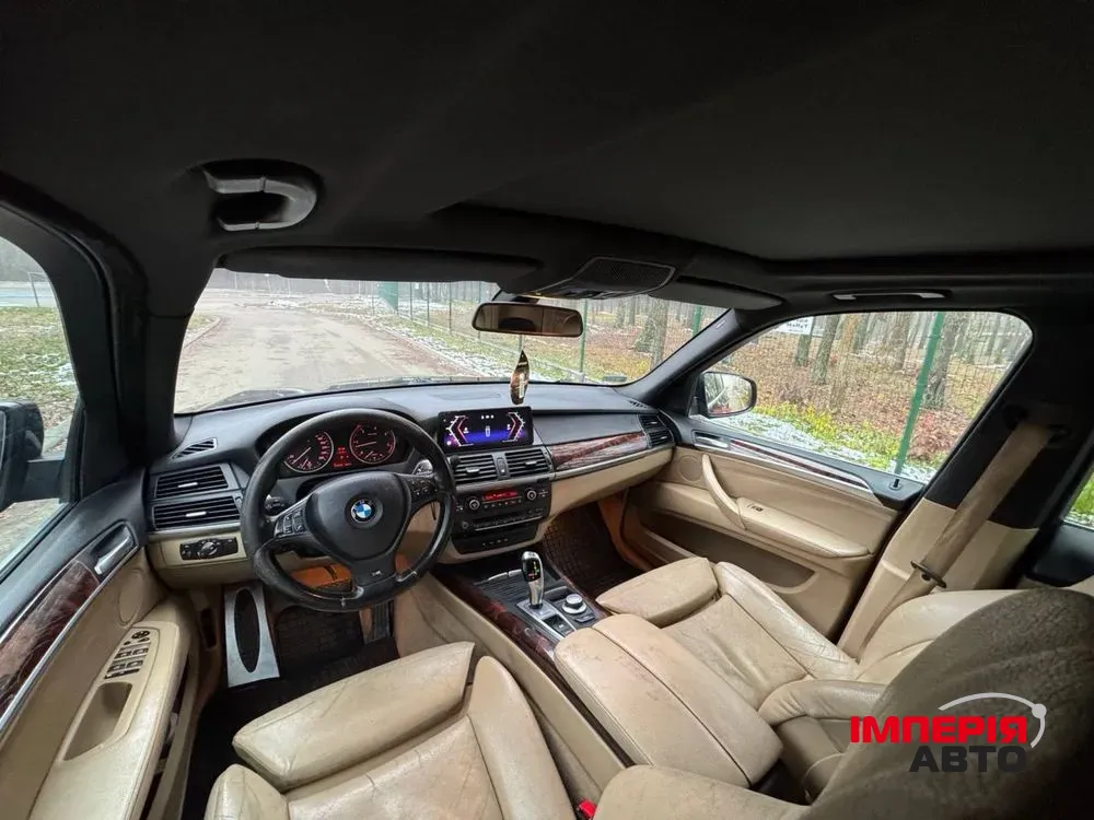 BMW X5 - фото 3