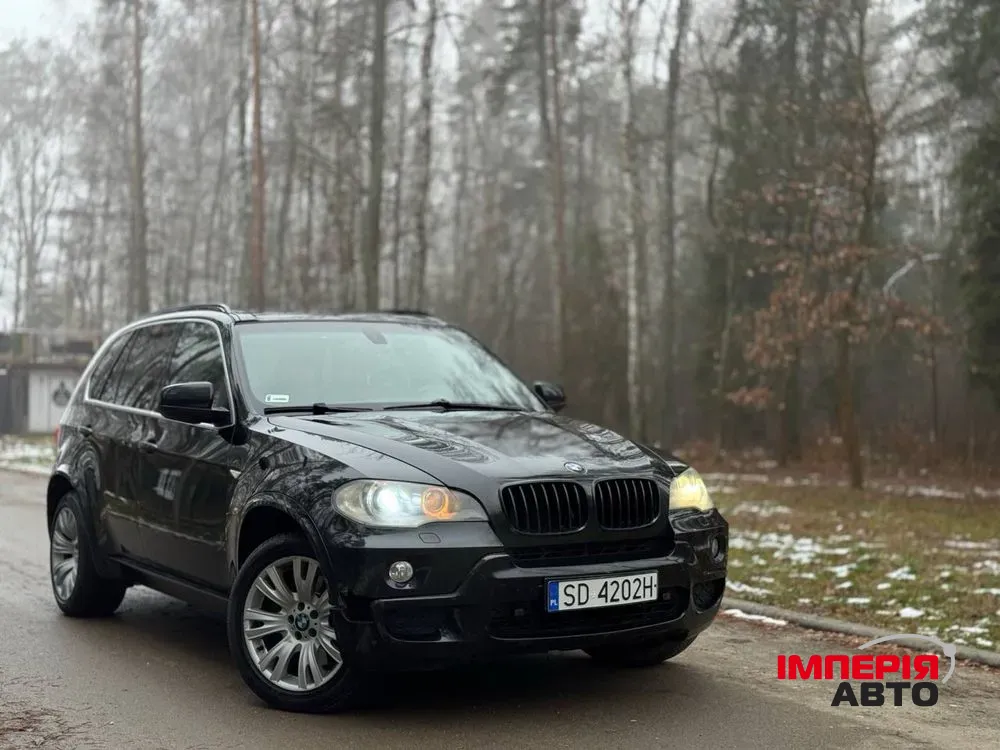 BMW X5 - фото 1