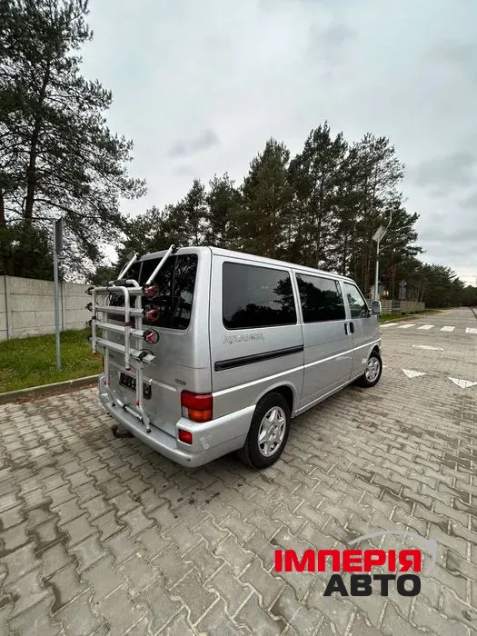 Volkswagen Transporter - фото 8