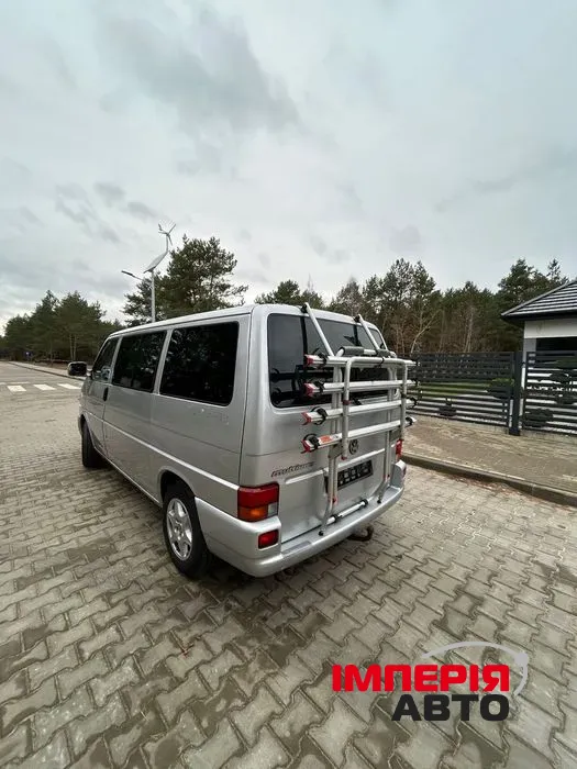 Volkswagen Transporter - фото 7