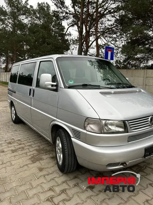 Volkswagen Transporter - фото 9