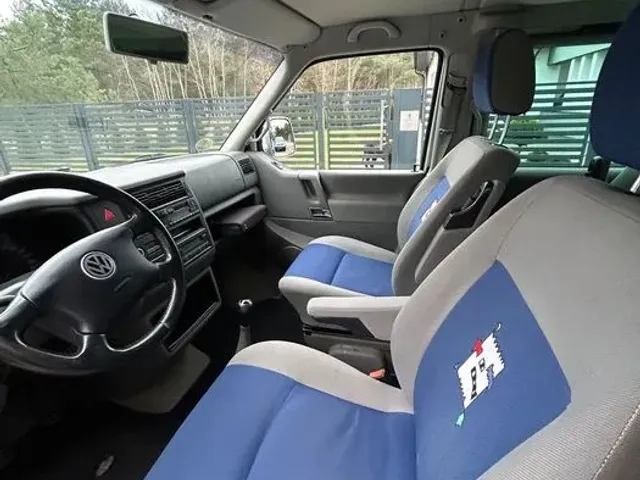 Volkswagen Transporter - фото 5