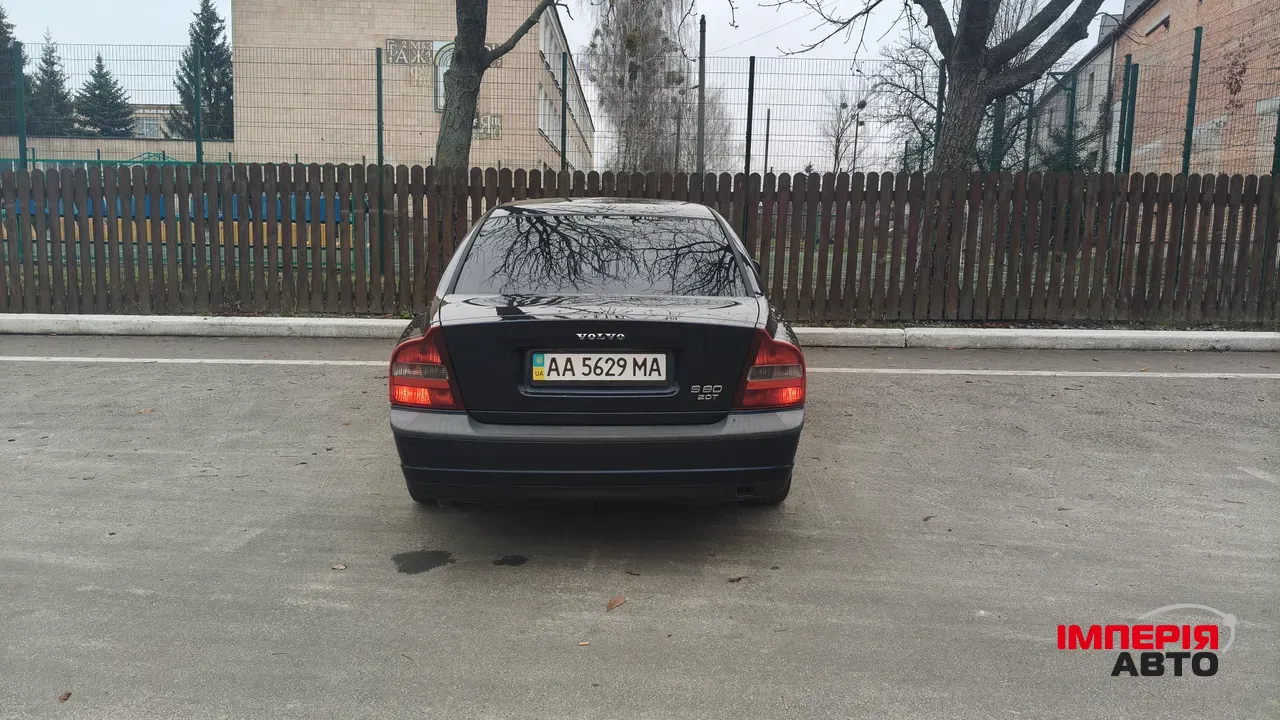 Volvo S80 - фото 2