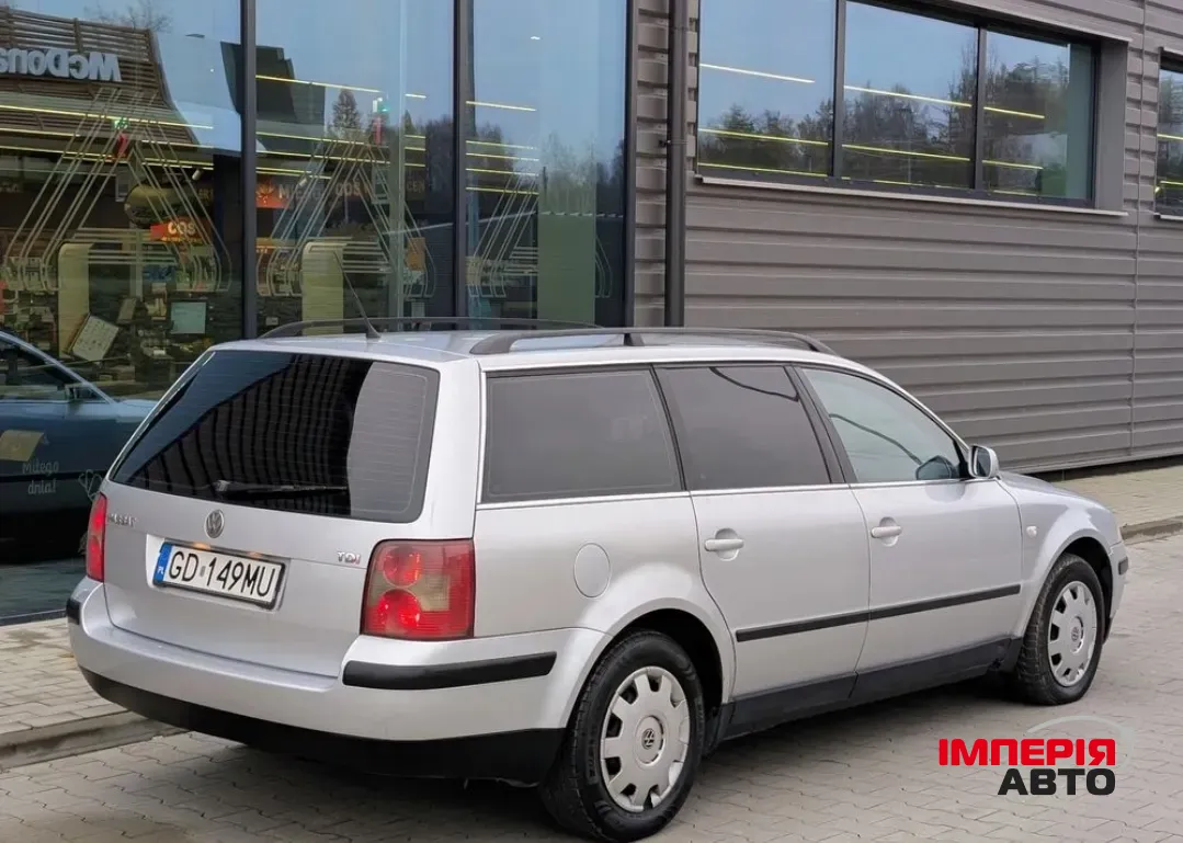 Volkswagen Passat - фото 8