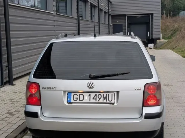 Volkswagen Passat - фото 2