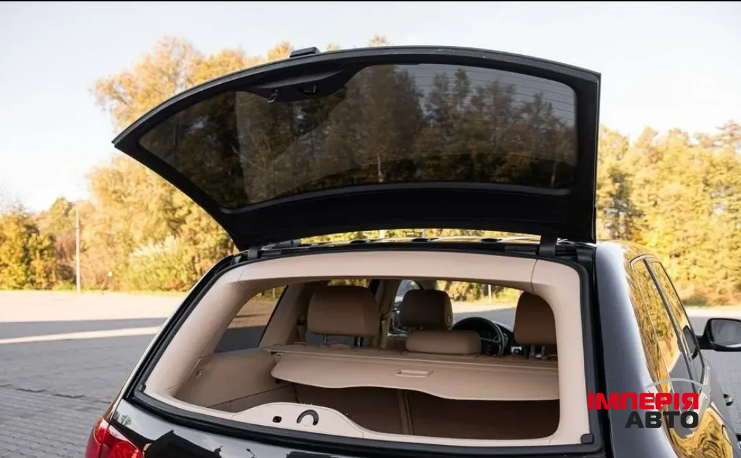 Volkswagen Touareg - фото 3