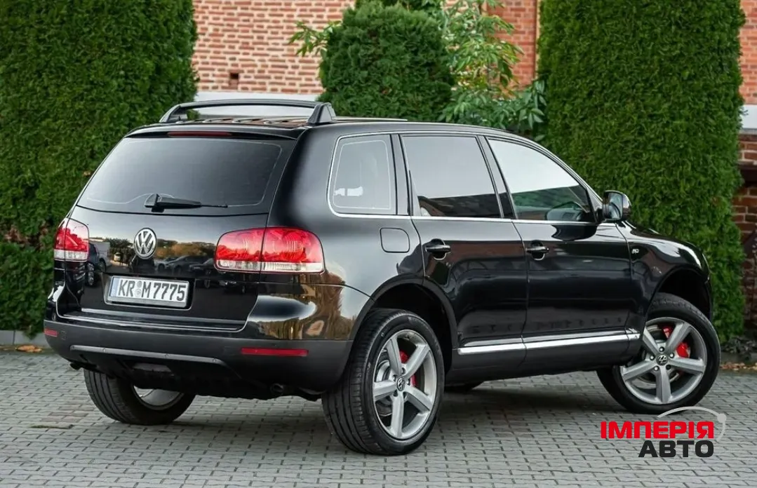 Volkswagen Touareg - фото 5