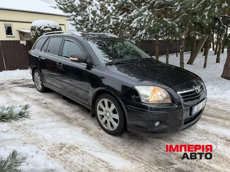 Toyota Avensis - фото 9