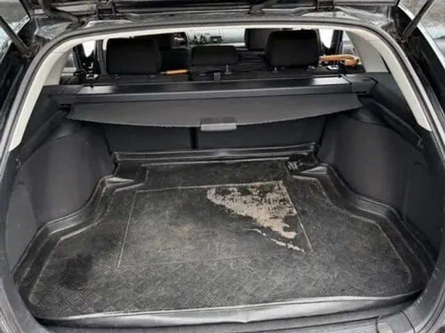 Toyota Avensis - фото 2