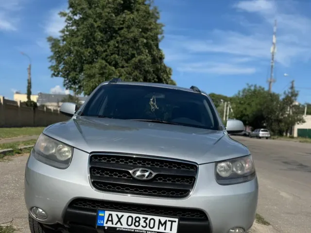 Hyundai Santa Fe - фото 1