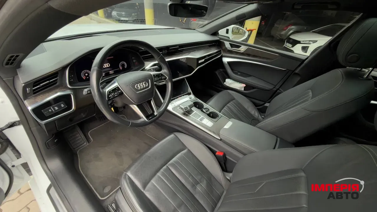 Audi A7 - фото 5