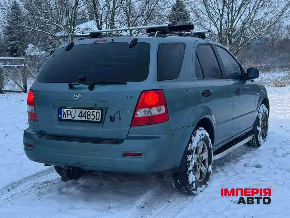 Kia Sorento - фото 4