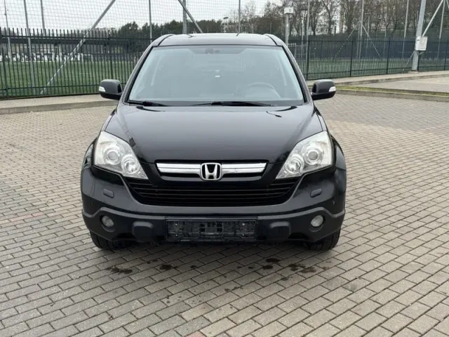 Honda CR-V - фото 1