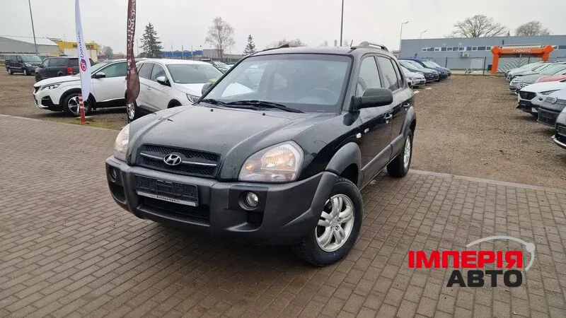 Hyundai Tucson - фото 1