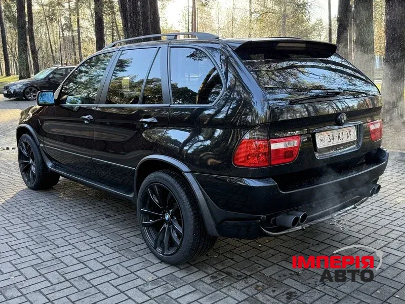 BMW X5 - фото 7