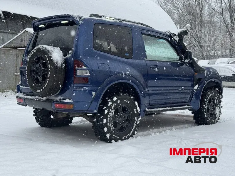 Mitsubishi Pajero - фото 5