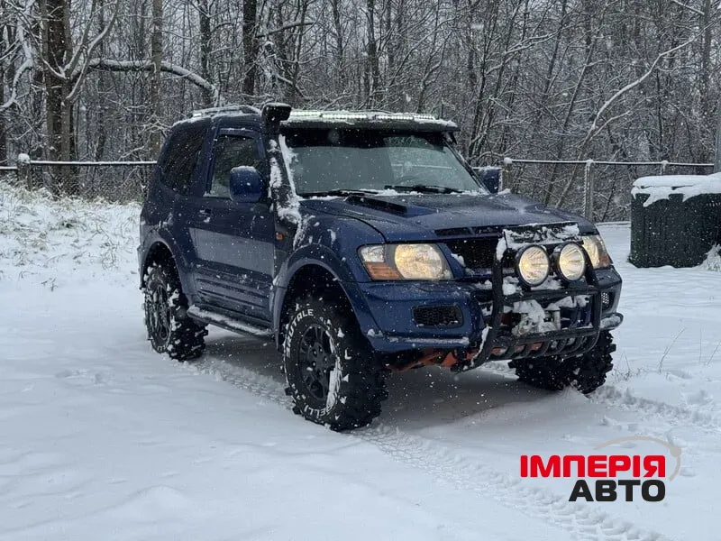 Mitsubishi Pajero - фото 9