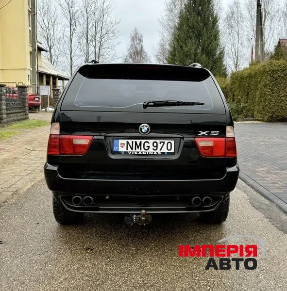 BMW X5 - фото 7