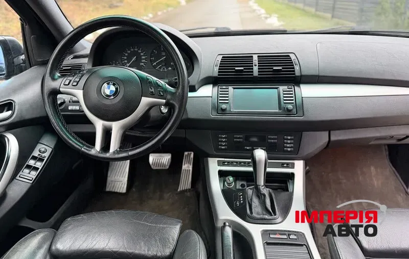 BMW X5 - фото 3