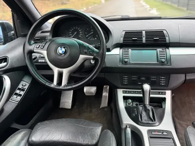 BMW X5 - фото 3