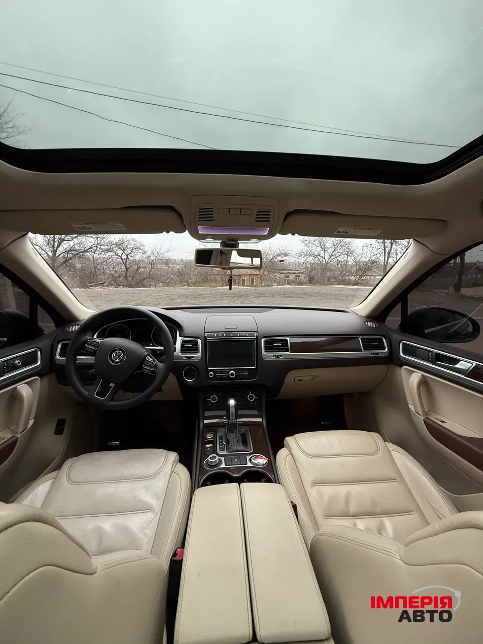 Volkswagen Touareg - фото 13