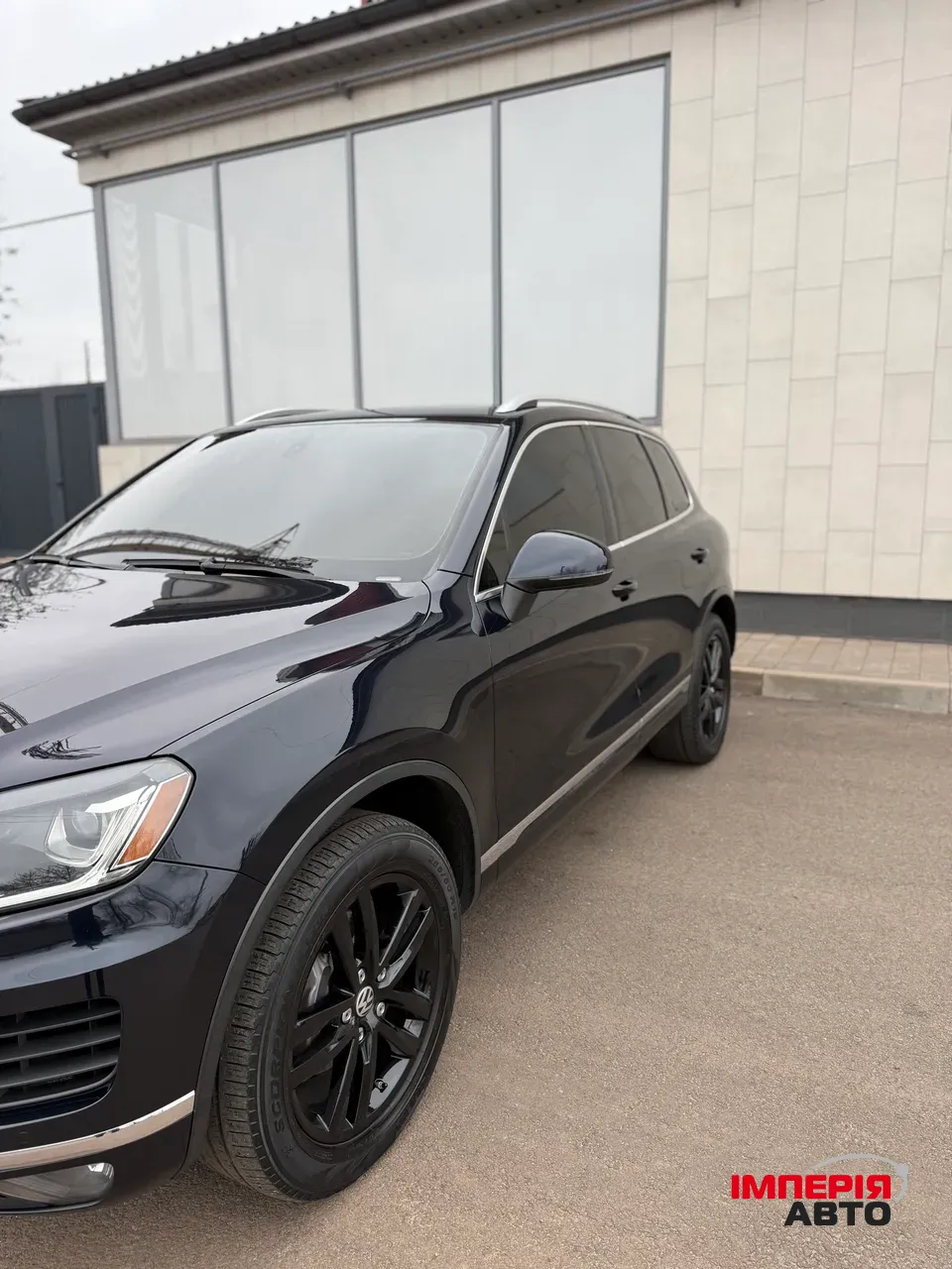 Volkswagen Touareg - фото 3