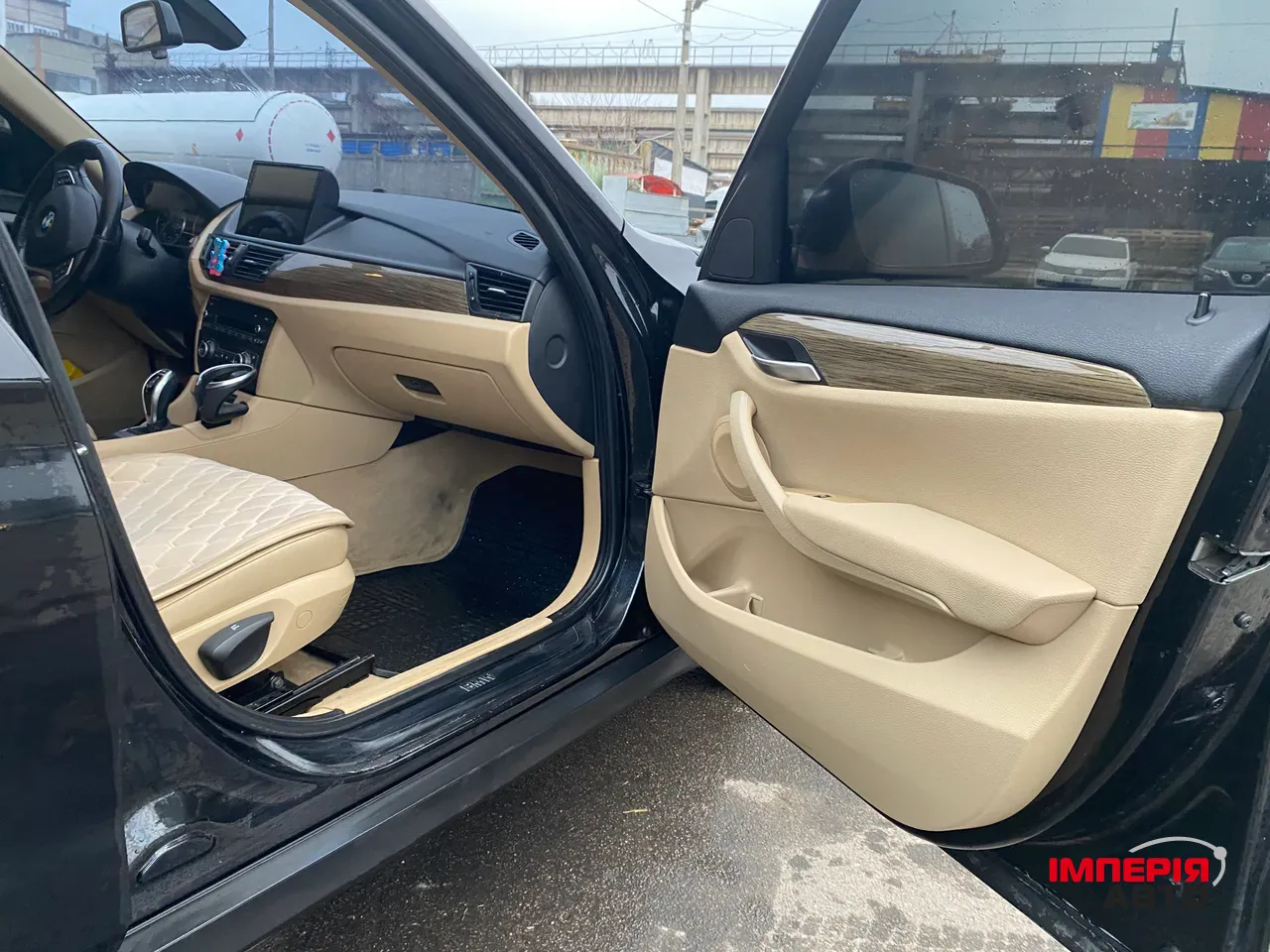 BMW X1 - фото 11