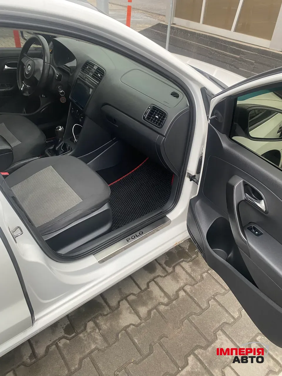 Volkswagen Polo - фото 10