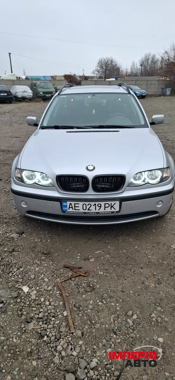 BMW 3 серії - фото 1