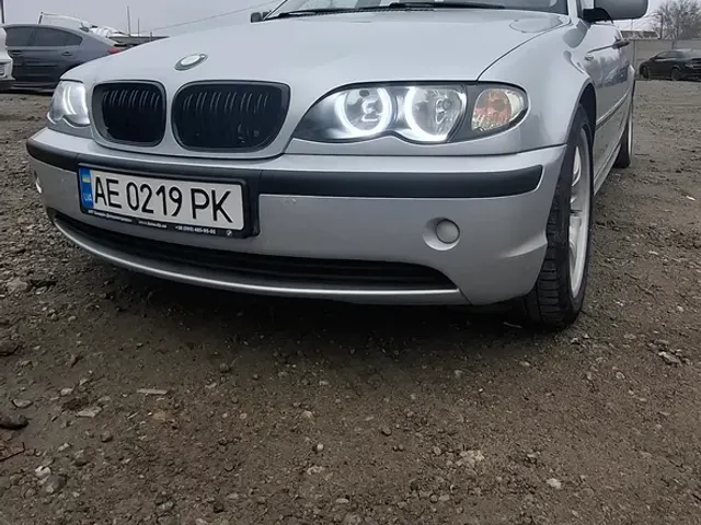 BMW 3 серії - фото 3