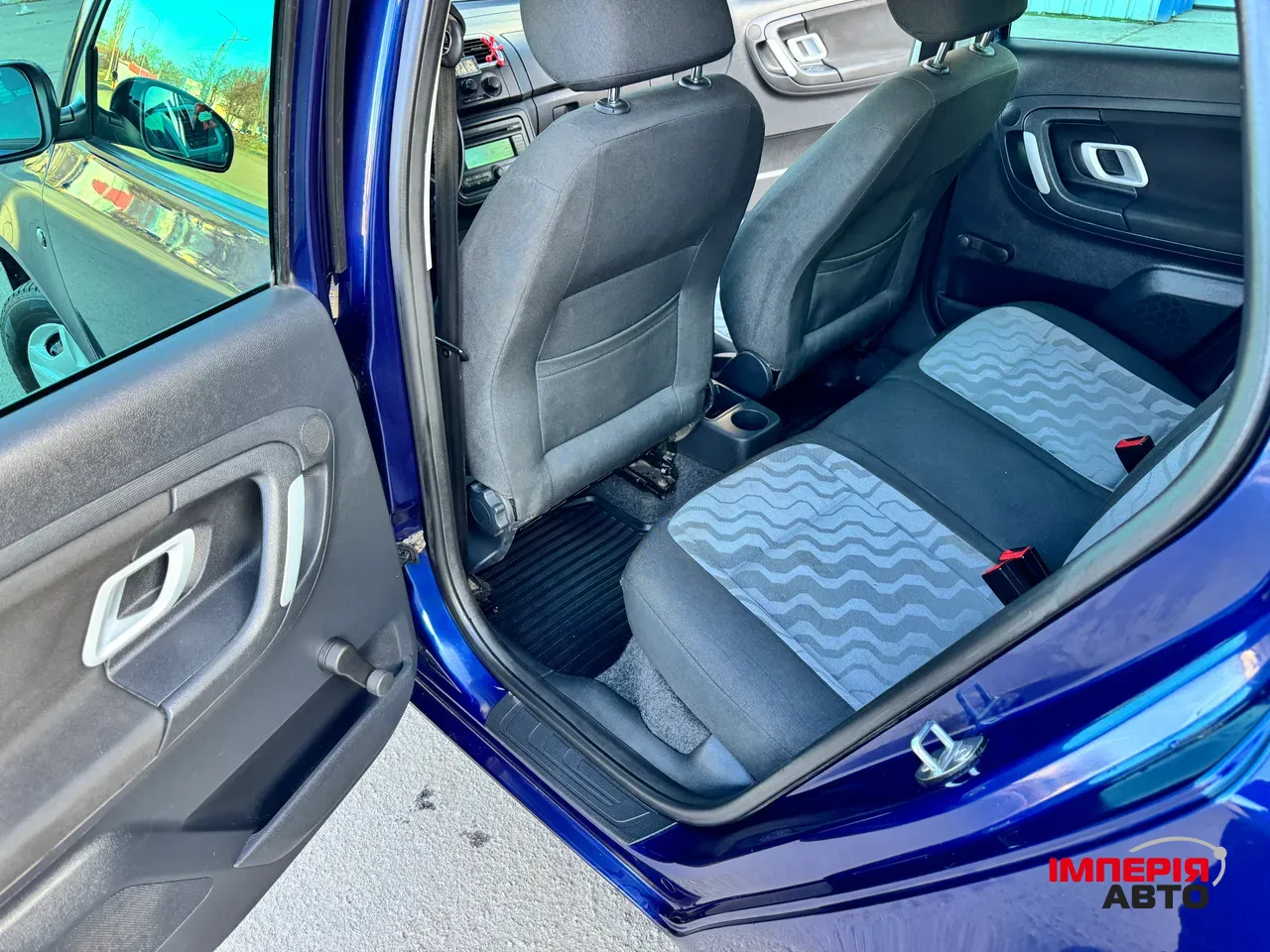 Skoda Fabia - фото 6