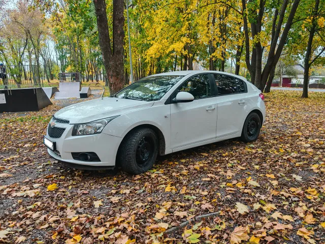 Chevrolet Cruze - фото 2