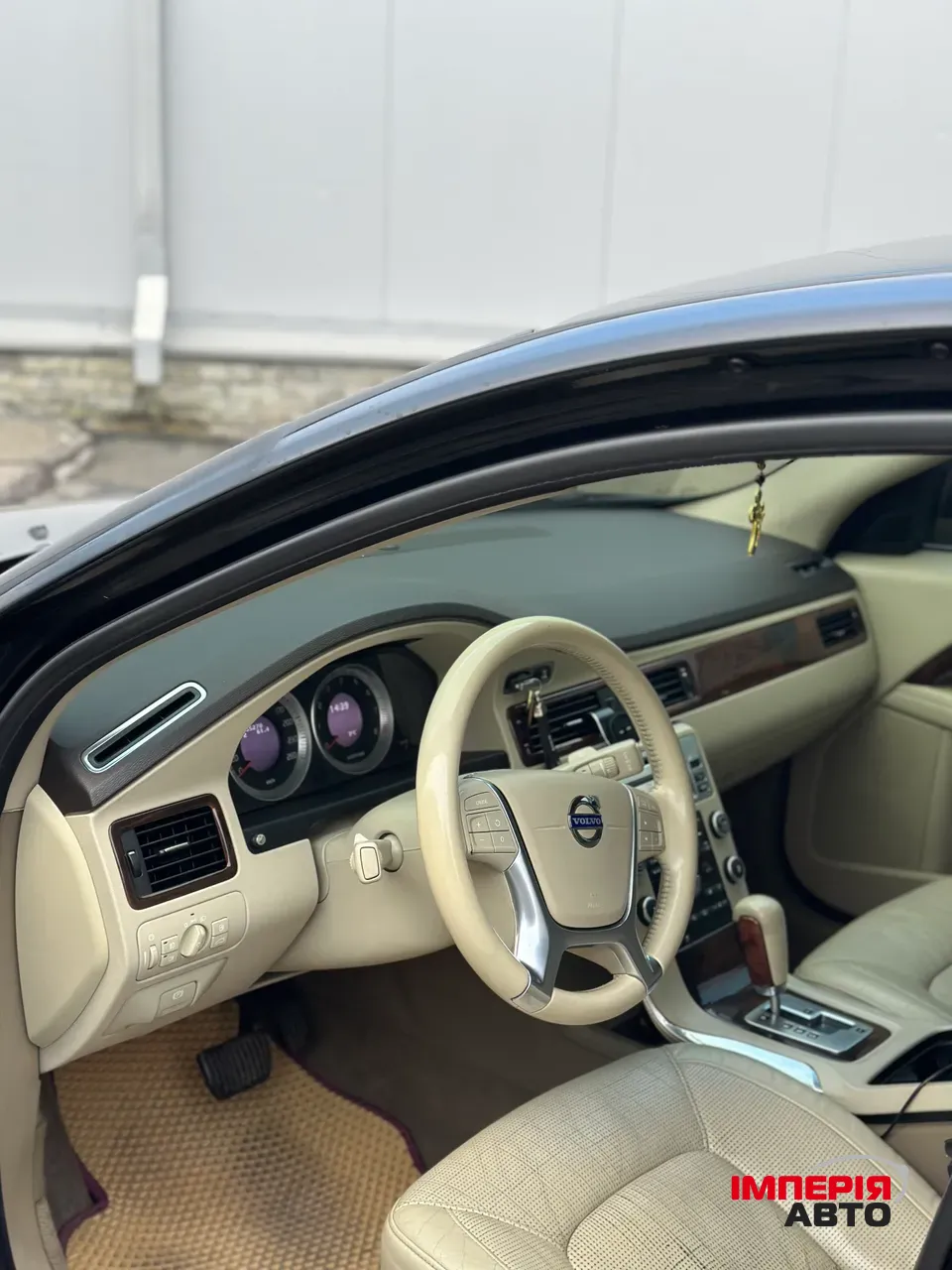 Volvo S80 - фото 16