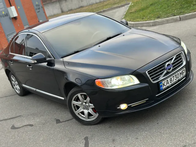 Volvo S80 - фото 3