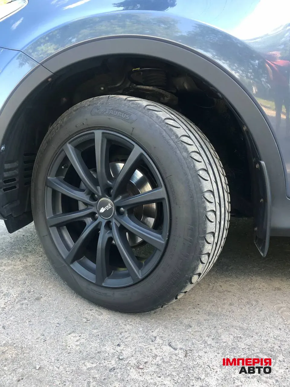 Toyota RAV4 - фото 5