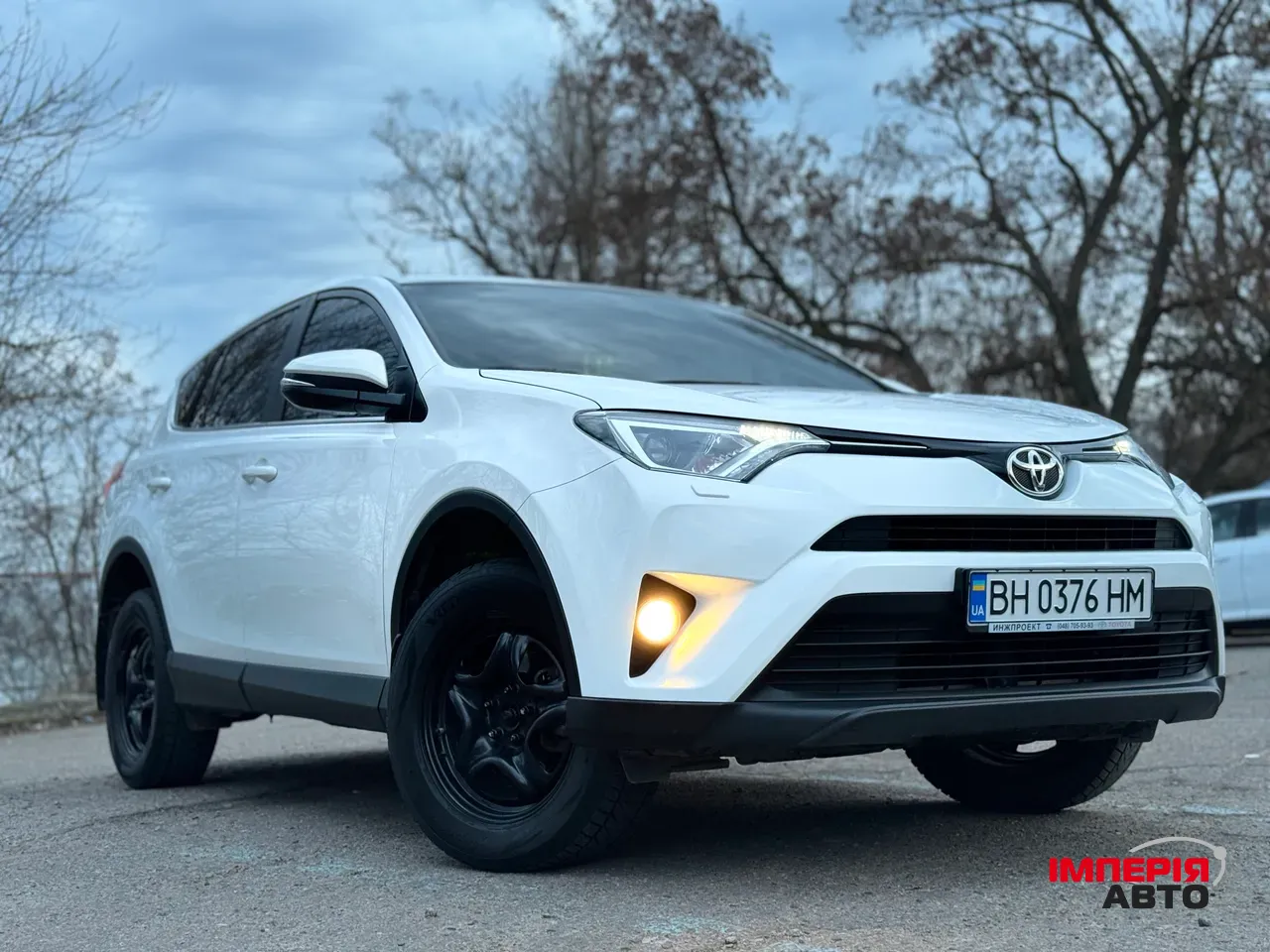 Toyota RAV4 - фото 16