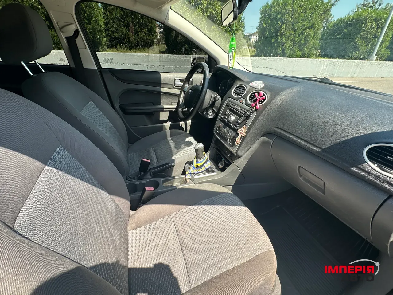 Ford Focus - фото 8