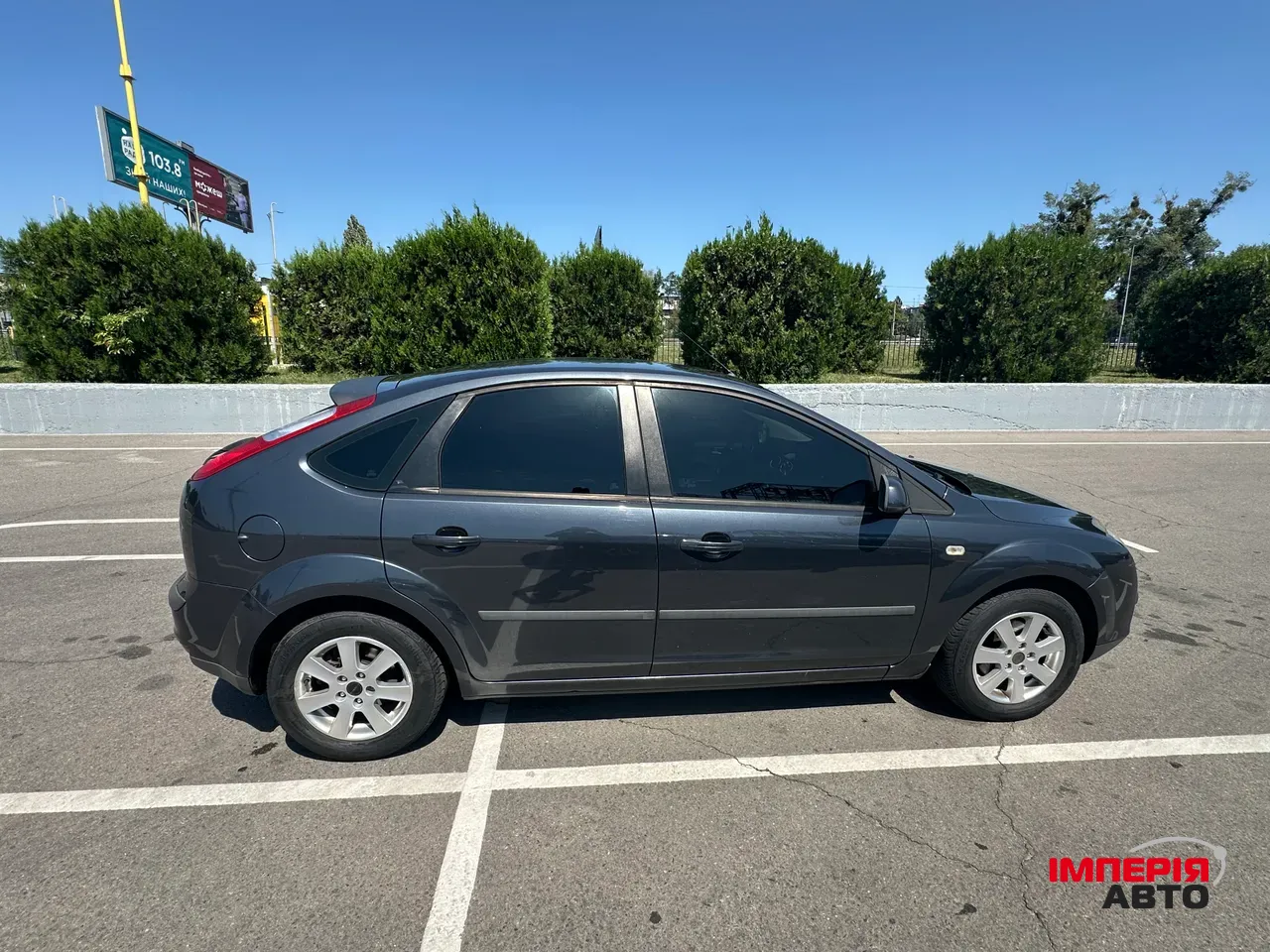 Ford Focus - фото 5