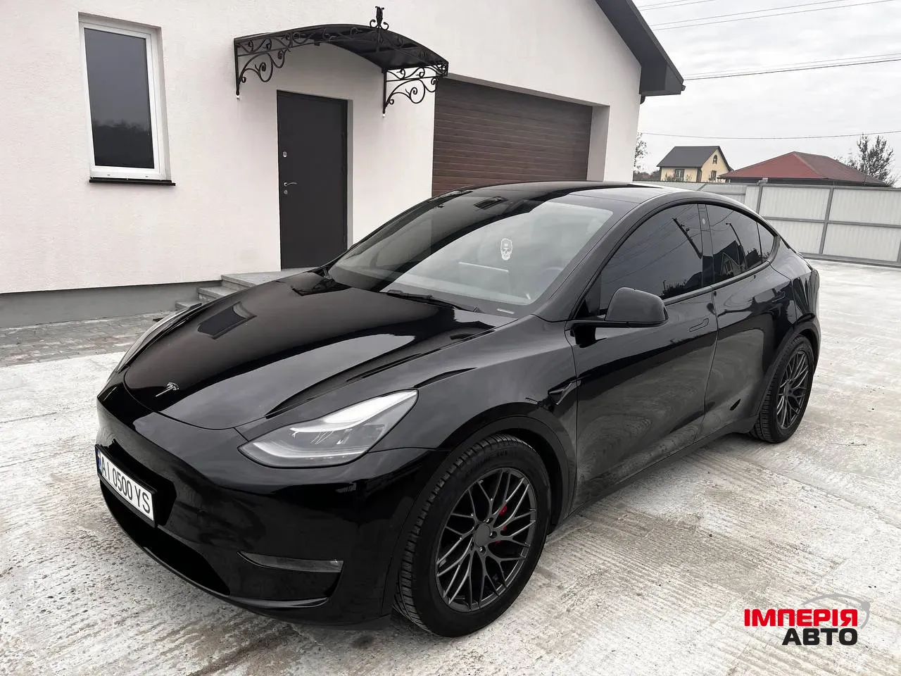 Tesla Model Y - фото 4