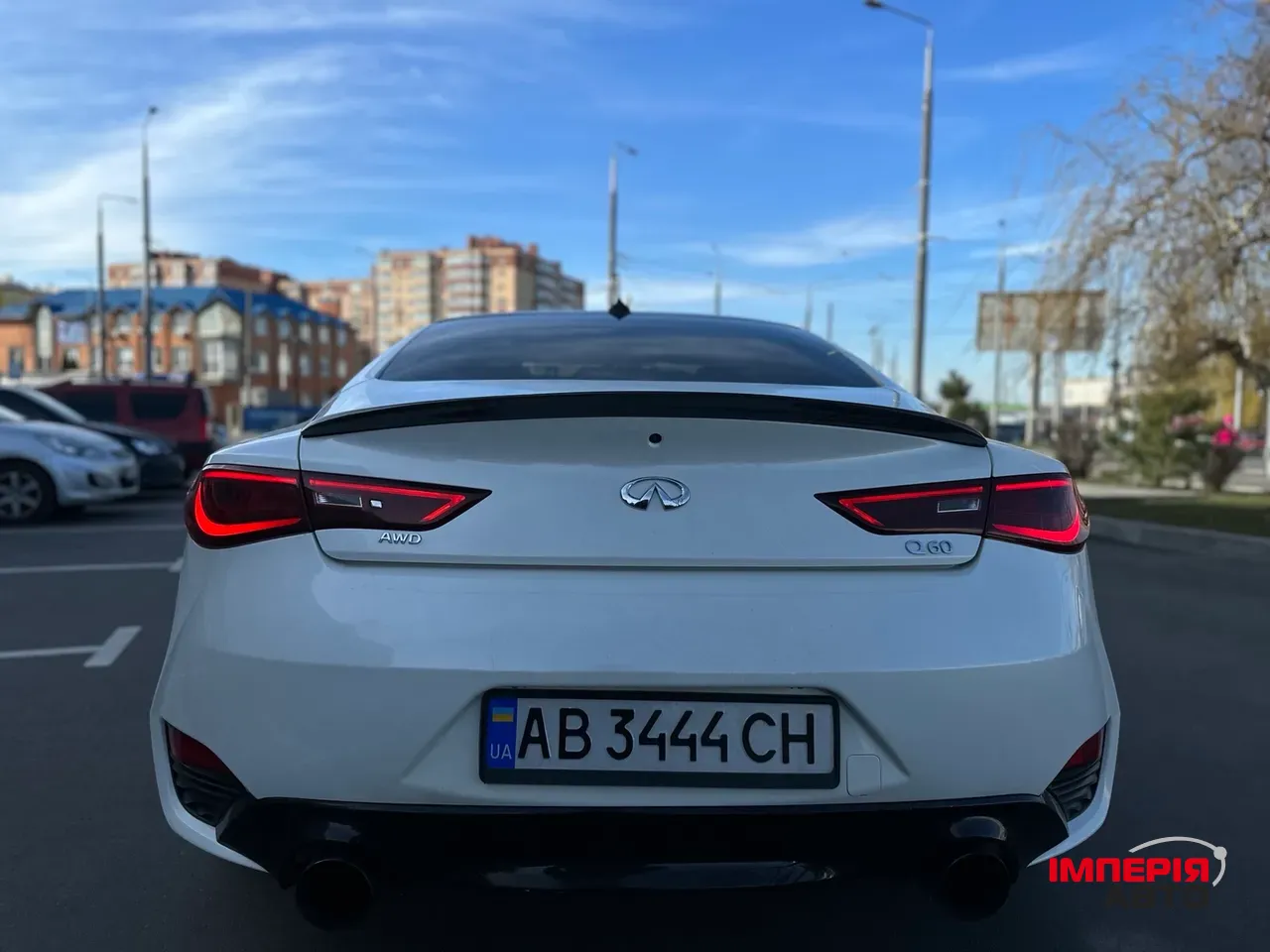Infiniti Q60 - фото 4