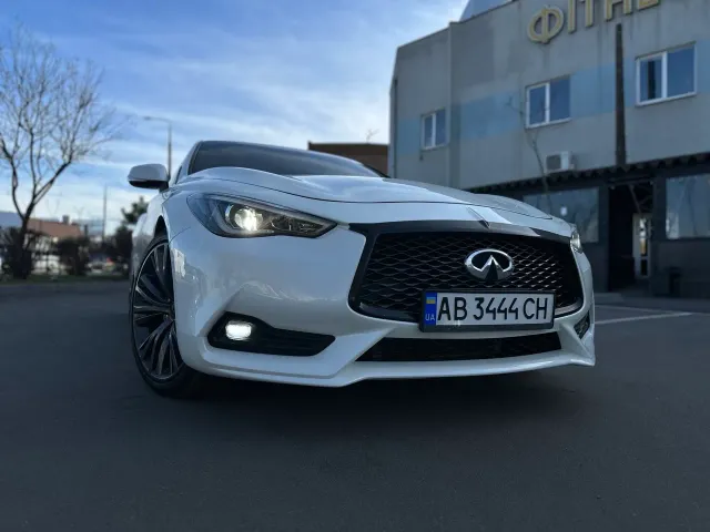 Infiniti Q60 - фото 1